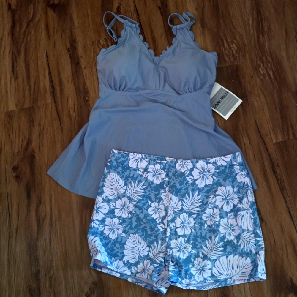 Chic Blue Floral Women's Swim Set